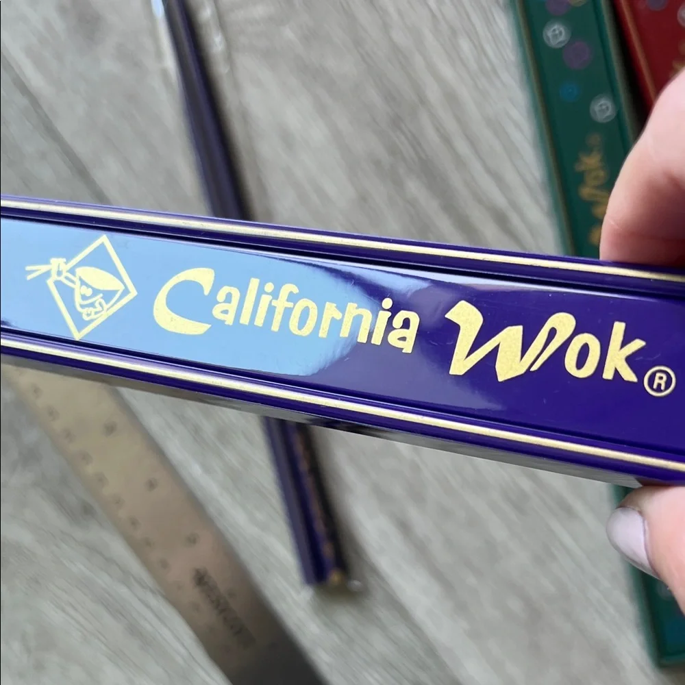 NWOT Rare California Wok Vibrant Lacquered Chopstick Set of 5 in Storage Boxes